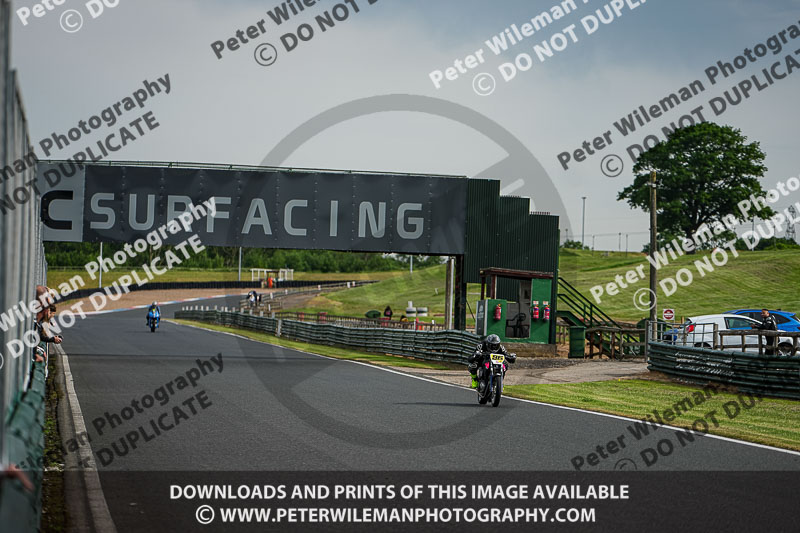 enduro digital images;event digital images;eventdigitalimages;mallory park;mallory park photographs;mallory park trackday;mallory park trackday photographs;no limits trackdays;peter wileman photography;racing digital images;trackday digital images;trackday photos